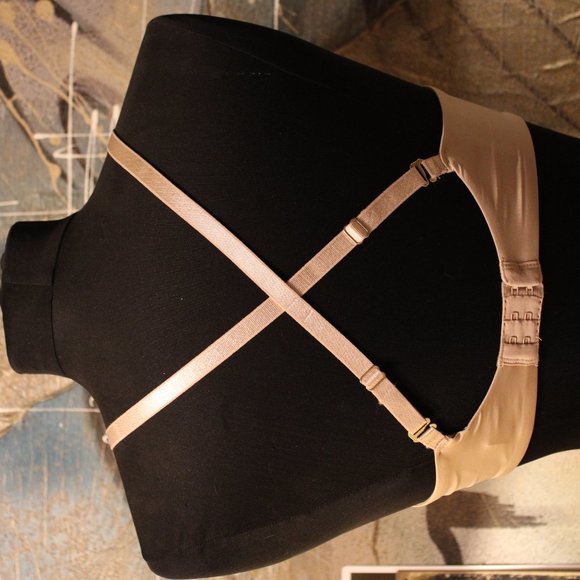 🎀Brand New NATORI Foundations Conform UW Bra - Picture 4 of 8